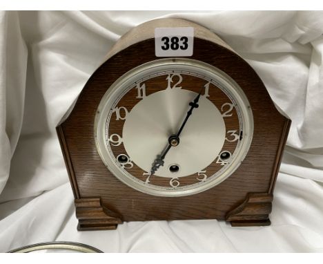 OAK ARCHED CASED MANTEL CLOCK