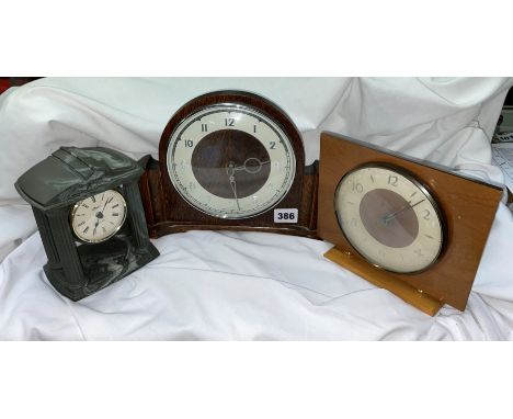 KIENZLE AUTOMATIC MANTEL CLOCK AND AN OAK ART DECO STYLE TIMEPIECE