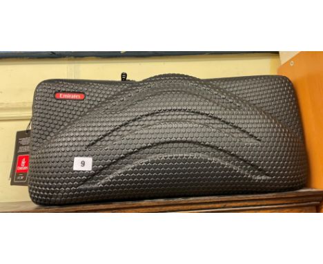 COMPACT EMIRATES FLIGHT CASE