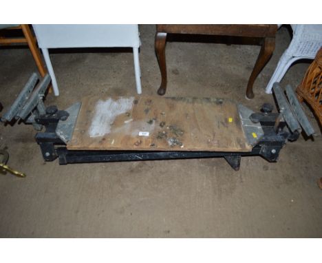 A saw bench