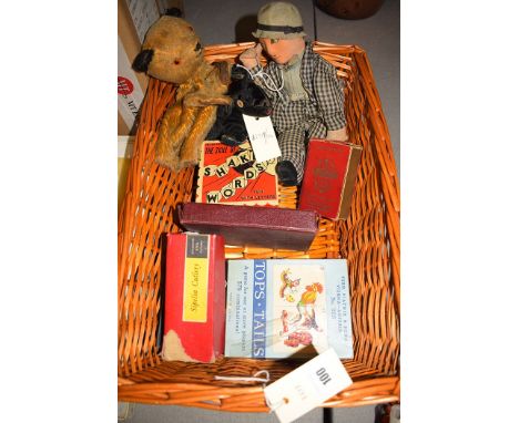 Vintage games, to include: Tops & Tails; Shake Words; Lexicon; Bezique; a Lupino Lane in 'The Lambeth Walk' rag doll; a City 