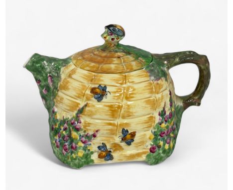 A Royal Winton Beehive teapot.Posting and packing is available for most items in this sale so please contact us for a quote. 