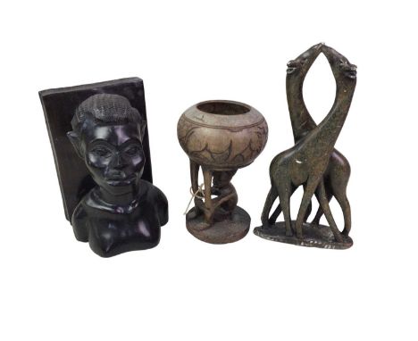 COLLECTION OF AFRICAN STYLE ORNAMENTS, ALONG WITH FURTHER ITEMS including book ends, animal figures, Asian style ceramics, a 