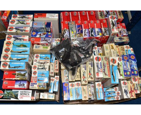 A QUANTITY OF BOXED UNBUILT AIRFIX PLASTIC CONSTRUCTION KITS, majority are assorted military Airfix, assorted scales, kits da