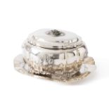 Bisquit tin with tray, D. Schut, Rotterdam 1965, silver