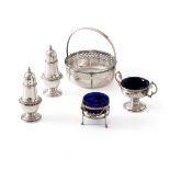 Collection of silverware (5), Europe 20th century, silver
