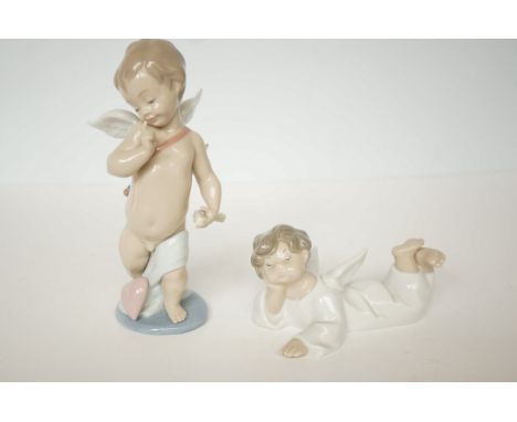 2x Nao figures 