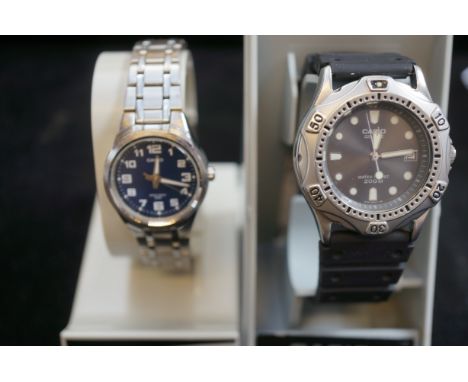 X2 Casio wristwatches both with boxes