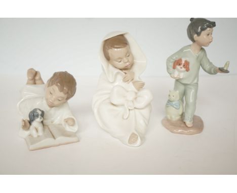 3x Nao figures 