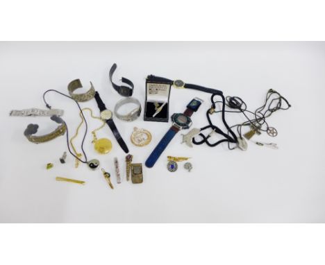 Mixed lot of vintage wristwatches, cap badge, costume jewellery etc., (a lot) 