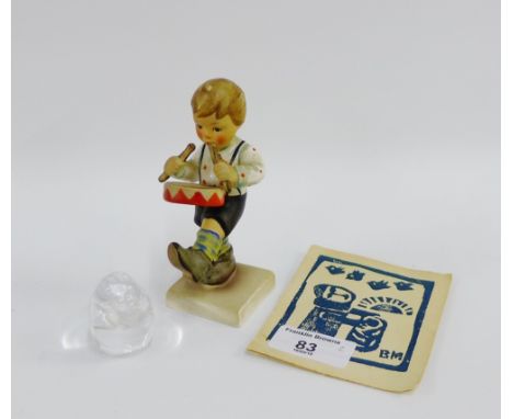 Hummel figure 'Little Drummer', together with a Hadeland's Glassverk glass bird, (2) 