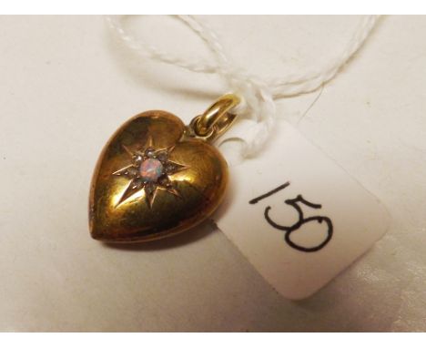 15ct gold opal and diamond set heart pendant 2.5g   