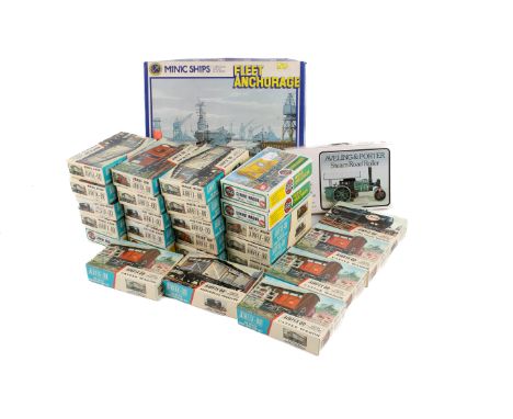 A small collection of OO scale Airfix sets. Including Esso tank wagon, mineral wagon, and a Hornby Minic Ships Fleet Anchorag