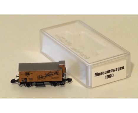 Marklin mini-club Z-scale 80001 Museum wagon 1990, new in original box. Hard-to-find collectors model, sold only in Marklin M