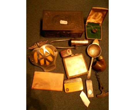 A mixed lot to include AA badge, silver plated cigarette case, lighter, badges etc