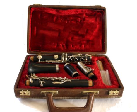 A Boosey and Hawkes 'Edgware' clarinet, in a fitted case 
