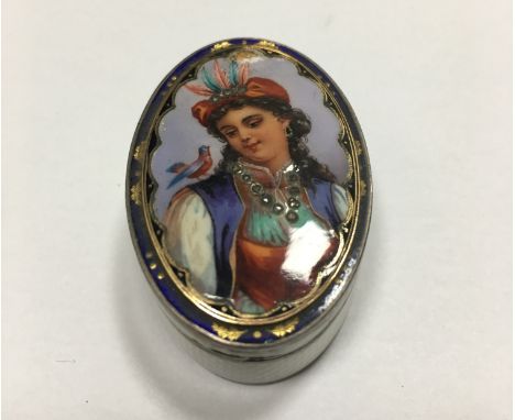 ENAMEL SNUFF BOX SET WITH SMALL DIAMONDS