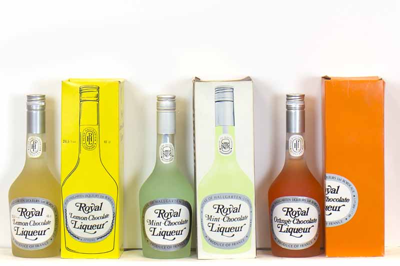 ROYAL MINT CHOCOLATE LIQUEUR Hallgarten, Bordeaux, France. 48.1cl, 17