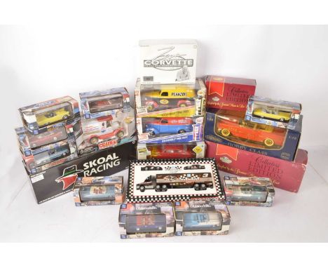 Modern Diecast Vintage and Modern American Vehicles (19), all boxed/cased, commercial, competition and private vehicles, 1:18