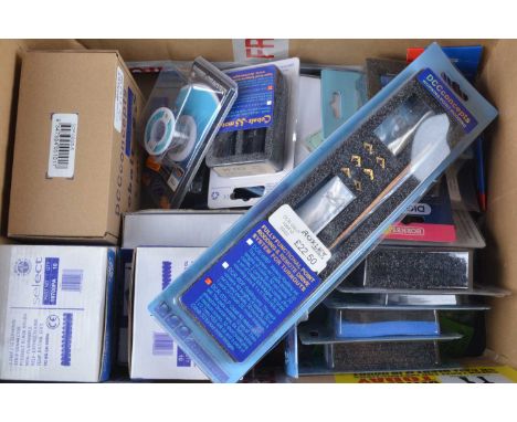 DCC Concepts Maplin Fourtrack and other Digital and Electronic Command and Lighting components and parts 00 gauge (qty), DCC 