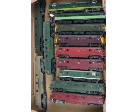 Lima 00 gauge express Diesel Locomotives (12), comprising Western class Co-Co Diesels in BR  green D1003 'Western Pioneer' (2