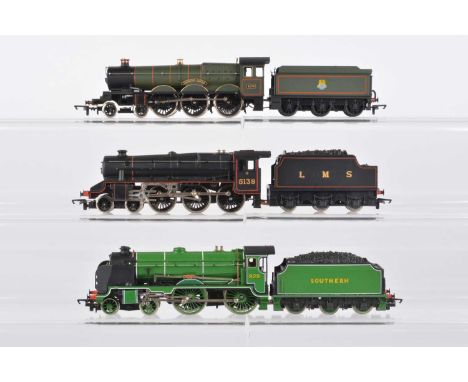 Hornby Airfix 00 gauge Locomotives Rolling Stock and Track (qty), Airfix 54125 BR green Castle class 4-6-0 Locomotive and ten