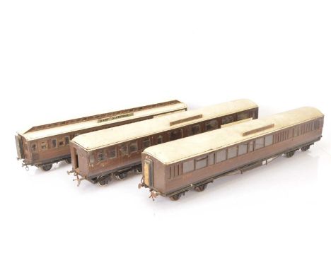 A rake of Three Gauge 1 GNR 'Night Scotsman' Coaches possibly by Milbro (4), all with recessed panelling in the Milbro style,