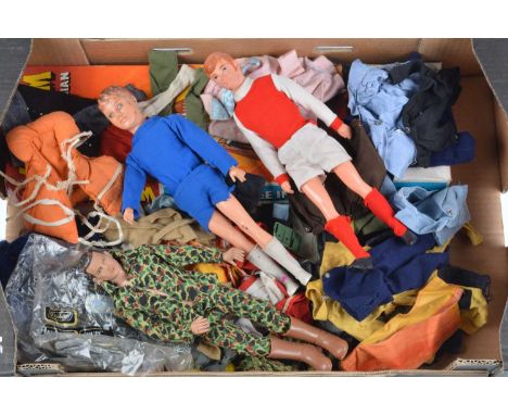 Marx Cherokee Indian Wigwam and three Hong Kong Action Man size Figures Clothing and Equipment (qty), Wigwam, in original box