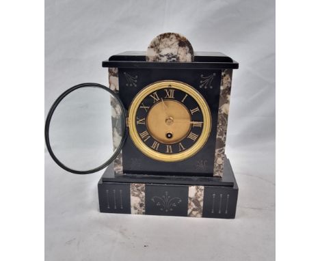 AN ELEGANT 1920'S LARGE SLATE MANTLE CLOCK DECORATED TASTEFULLY WITH MARBLE TRIM.26 x 20cma    (no key) 