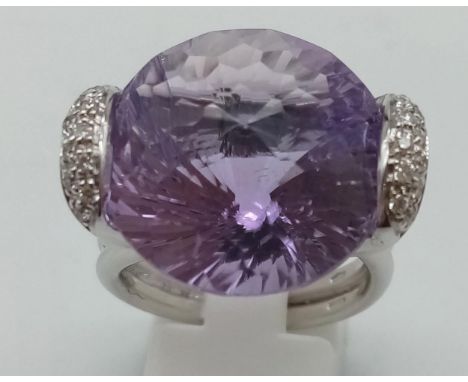 18K WHITE GOLD  DIAMOND &amp; AMETHYST SET BESPOKE COCKTAIL RING. 13.5G. SIZE O 