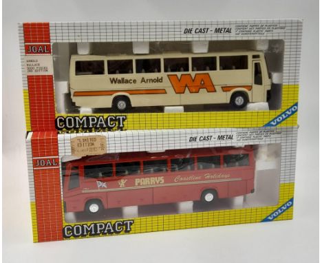 2 LARGE DIE CAST METAL VOLVO COACHES , SCALE 1 X 50.  AS NEW IN ORIGINAL BOXES.  APPROX  24cms IN LENGTH. 