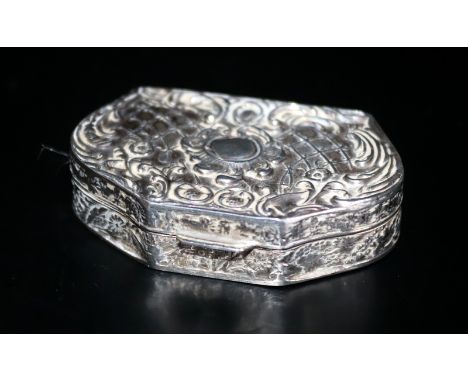 Edwardian Silver Engraved Hinged Snuff Box, Fully Hallmarked With Import Marks  Weight Approx 30g, 55 x 35 x 12 mm