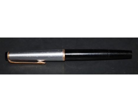 1960's MONTBLANC 32S Black Resin & Steel Semi-Flex Nib Fountain Pen, 14ct Gold Nib Stamped 585 Top Snowflake Has Damage - See