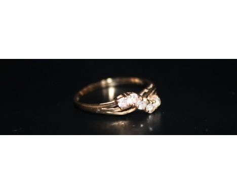 Ladies 9ct Gold Dress Ring Set With 5 CZ Stones, Fully Hallmarked 