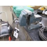 Wilton 5" Bench Vise w/ Work Bench (SOLD AS-IS - NO WARRANTY)