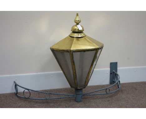Large 20th century Victorian style brass finish street lantern, shaped wrought metal wall bracket, W138cm, H98cm   Condition 