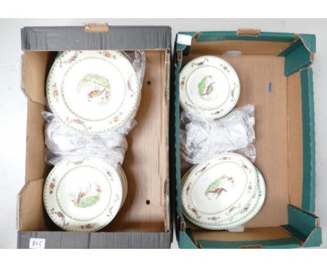 Copeland Spode Vienna Bird 36 pce part dinner service comprising; 12 x 10.25 plates (1 a/f), 12 x 9" plates (1 x a/f), 10 x 7