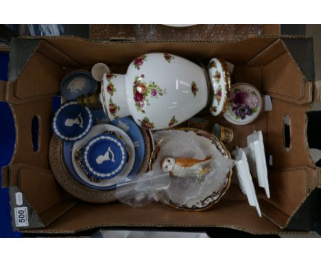 Mixed collection of items to include Royal Albert Old Country Rose lamp base, Aynsley ceramic picture frames, Masons fruit bo