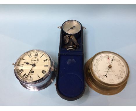 A Smith Astral Ship's clock, a Sestrel clock and a Manometro de Control