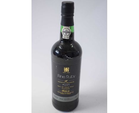 M&amp;S Port, 1 bottle