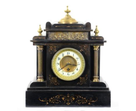 A VICTORIAN BRASS MOUNTED BELGIAN SLATE MANTLE CLOCK OF ARCHITECTURAL FORM, WITH BRASS COLUMNS, 38CM H, CIRCA 1900