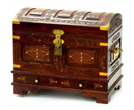 A REPRODUCTION INDIAN CARVED AND INLAID HARDWOOD TRUNK, 61CM