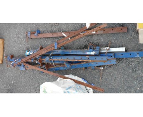 A quantity of old sash cramps including Record and other makers