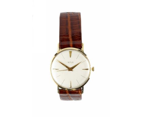 A GENTLEMAN'S WRISTWATCH SIGNED ALTUS, the circular signed silvered dial with arrowhead quarters, baton markers and centre se