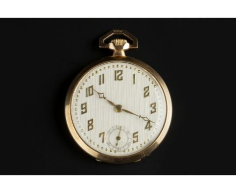 A 9CT GOLD OPEN FACE POCKET WATCH, the circular silvered dial with stylised Arabic numerals and subsidiary seconds dial, to a