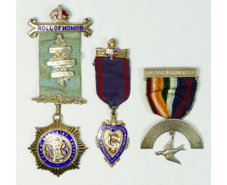 A silver and enamel Oddfellows jewel and two other jewels, 79gm. 