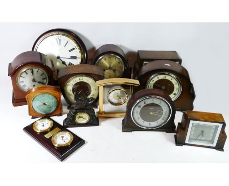 Two boxes of early 20th century &amp; later mantel and wall clocks, to include manual and quartz movements. (2) 