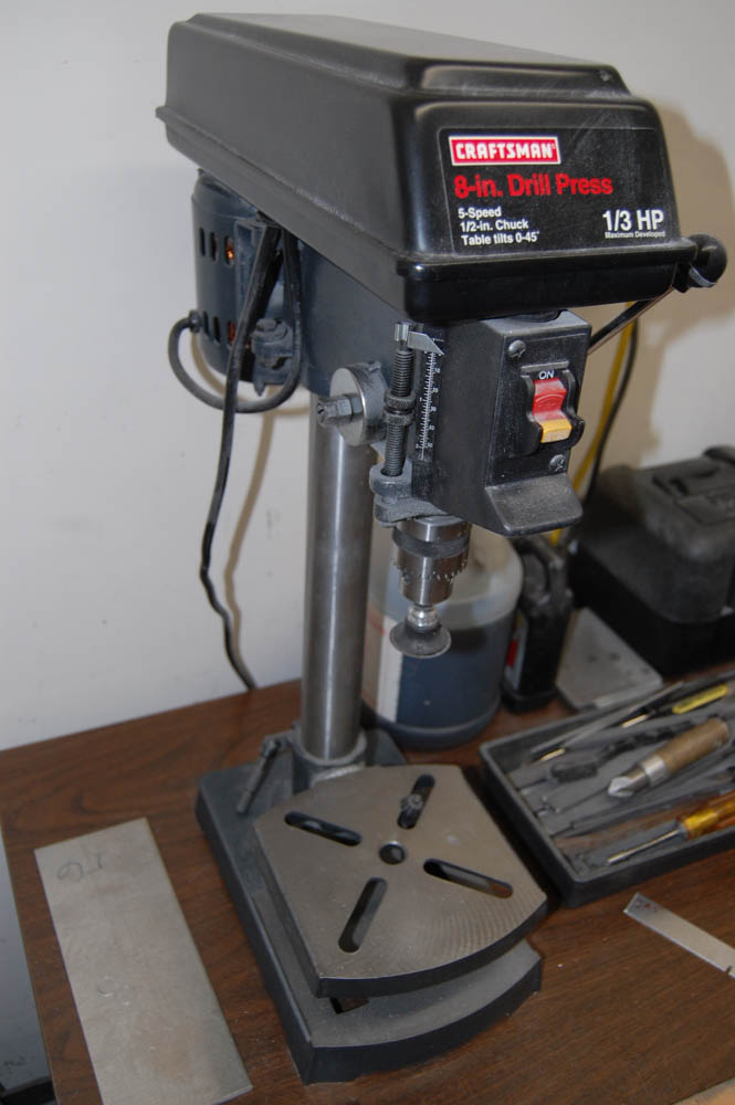 CRAFTSMAN 8'' BENCH TOP DRILL PRESS, 1/3HP, 5SPEED, WITH 045 DEGREE