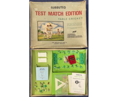 Subbuteo Test Match Edition "no pitch cloth" apart from that appears complete and in its original packaging, fair to good con
