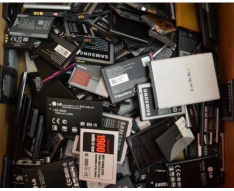 POLICE > Quantity of assorted mobile phone batteries. [NO RESERVE] [VAT ON HAMMER PRICE]
